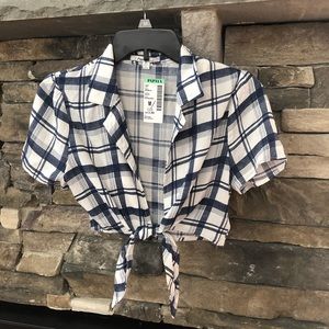 New Blue and white plaid crop top